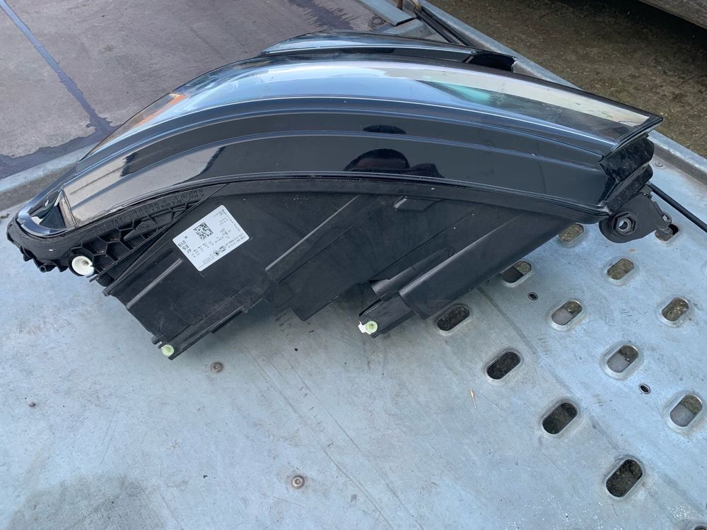 Skoda Kodiaq фара левая 1ZX01266925 LED