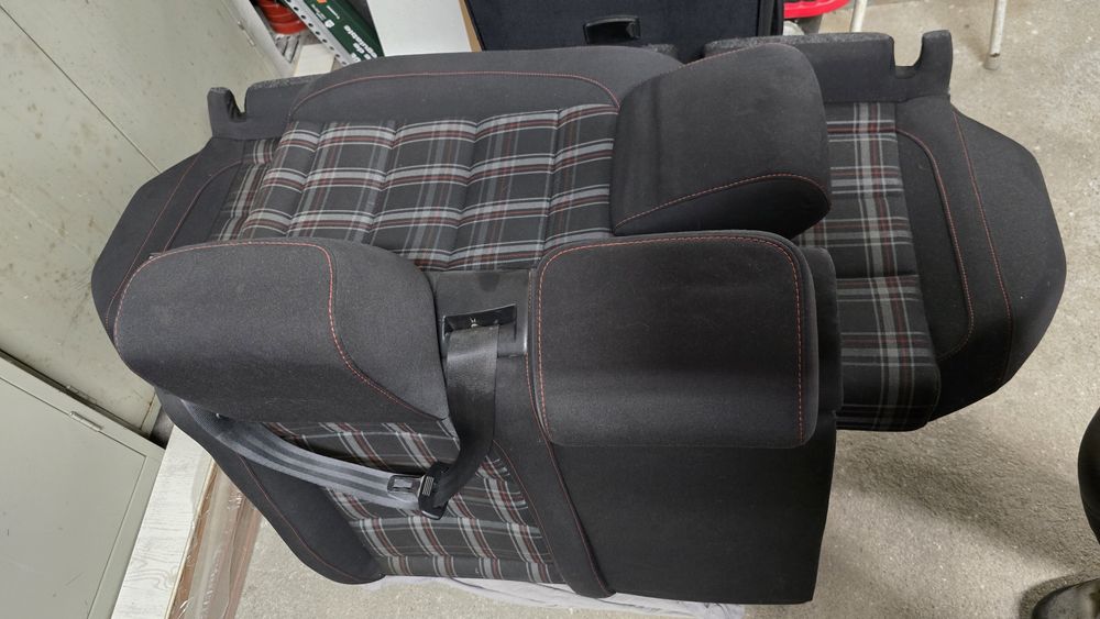Bancos traseiro Golf 6 gti