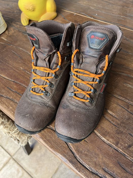 Botas de caminhada ou caca