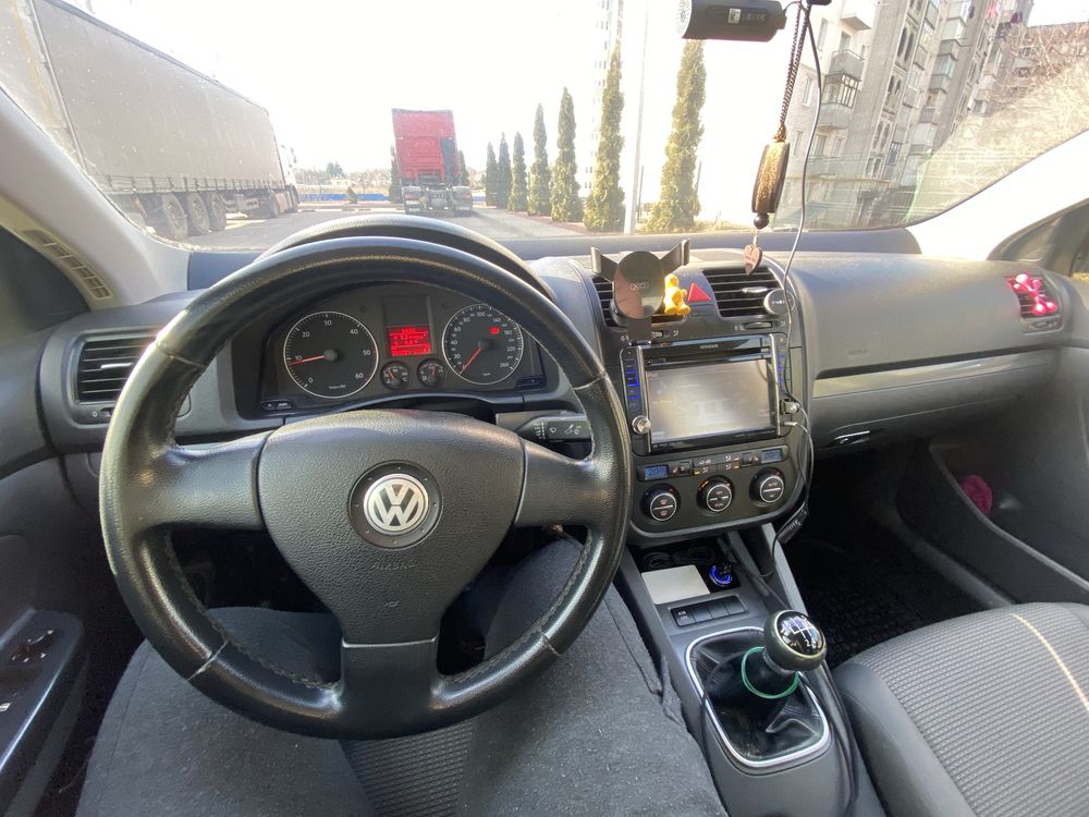 Продам авто Volkswagen Jetta 2008 1.9TDI !!Срочно!!