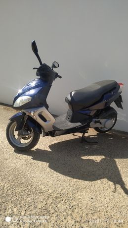 Scooter Peugeot SUM UP 125