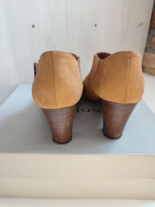 Botki damskie firmy Wojas roz 40, karmelowe , skóra naturalna
