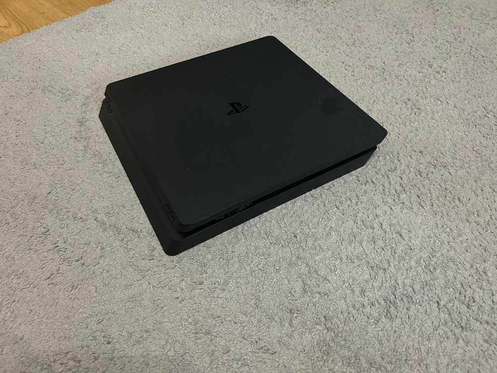 Playstation 4  e Volante com pedais