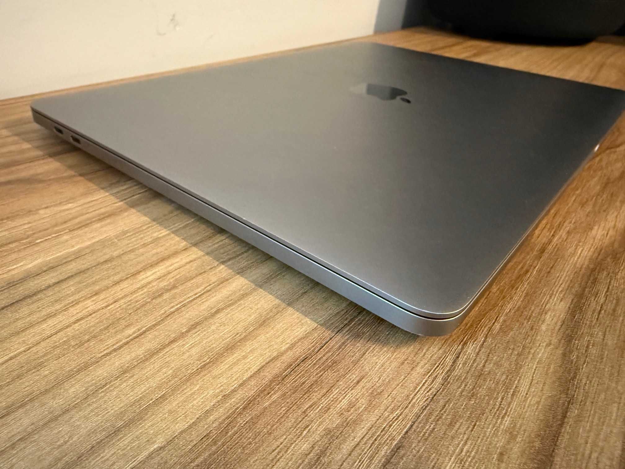 Laptop MacBook Pro 13, A2289, 2020, i5, 16GB RAM, 256 GB, Space Gray