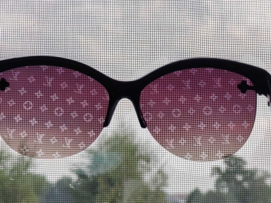 Luksusowe okulary Louis Vuitton Nowe logowane