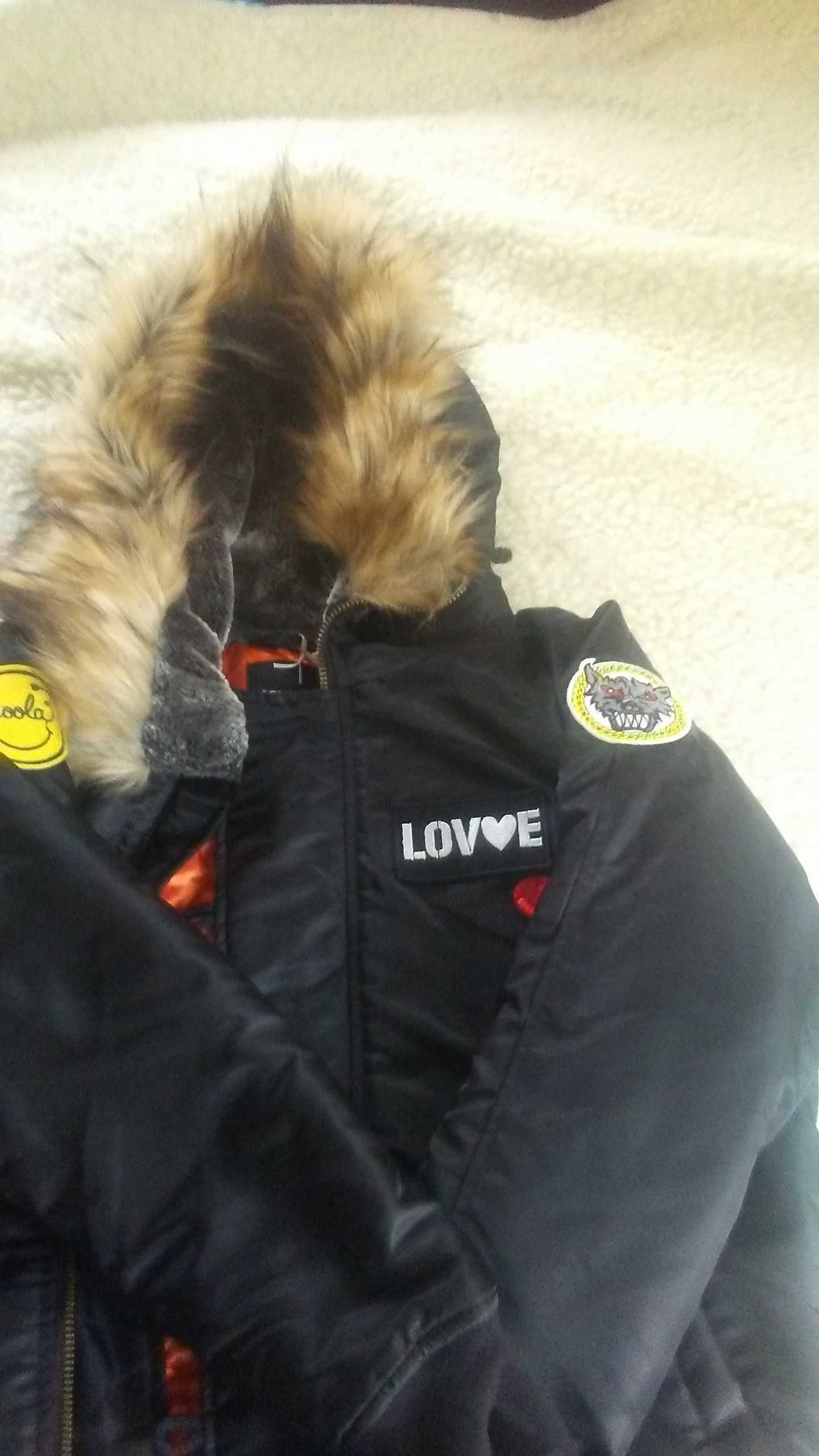 Kurtka pilotka jesienna. Nowa. Firmy Hailys-Fashion