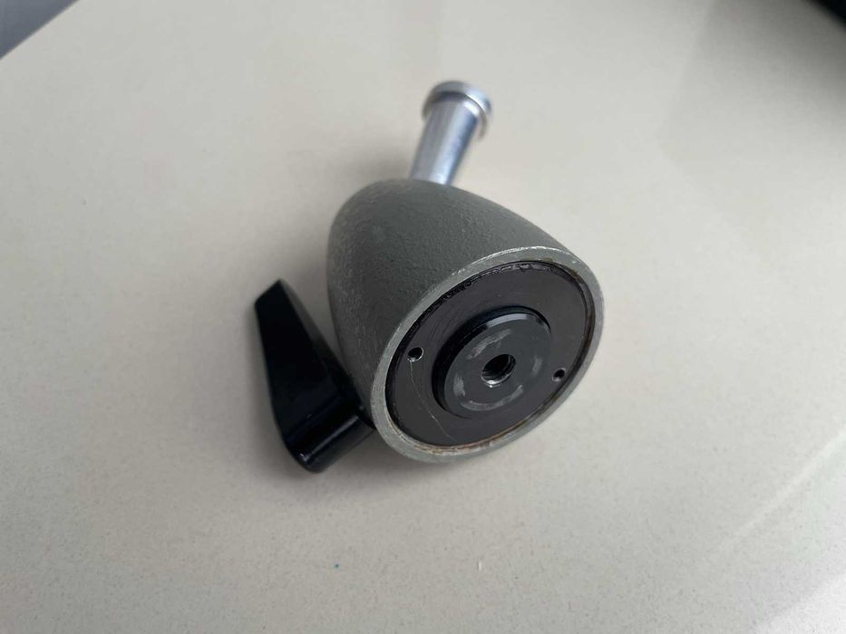 Головка штатива. Кріплення для телефона / камери