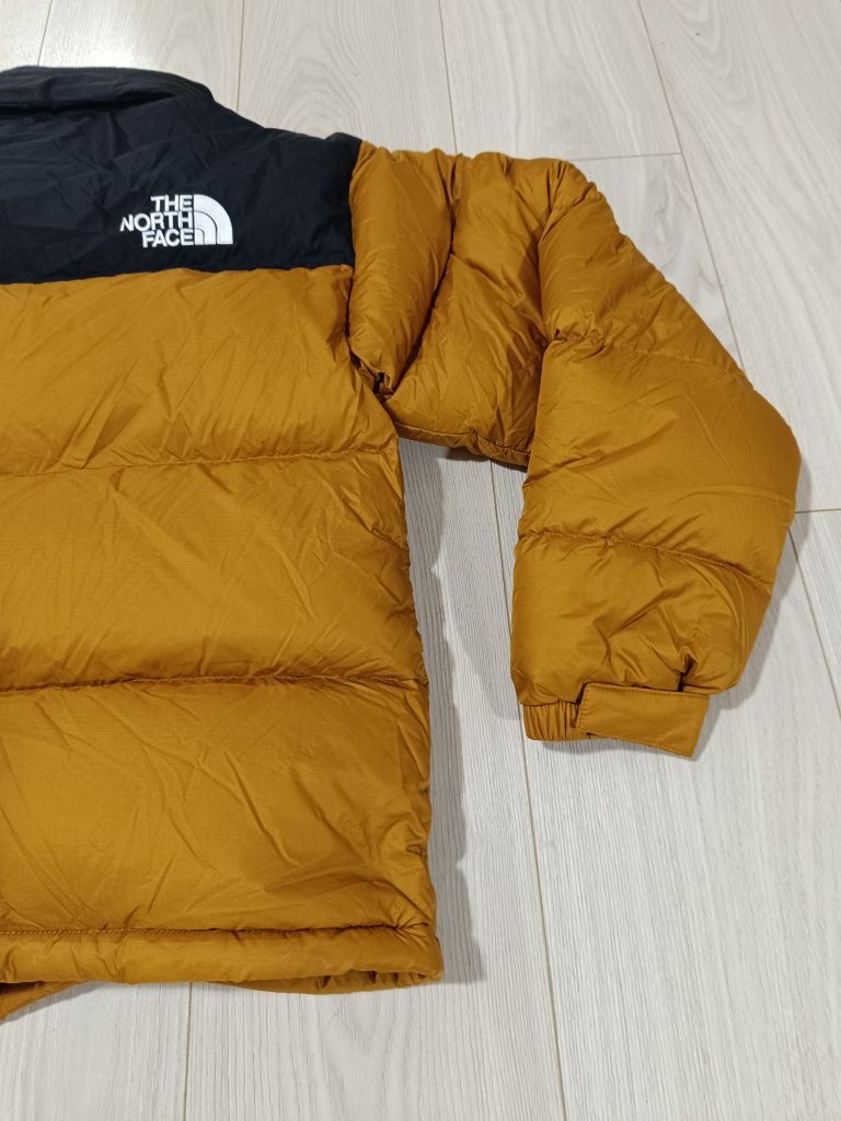 Kurtka męska The North Face 700 rozmiar S stan igła hologram
