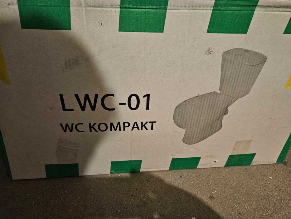 WC kompakt poziom LWC-01