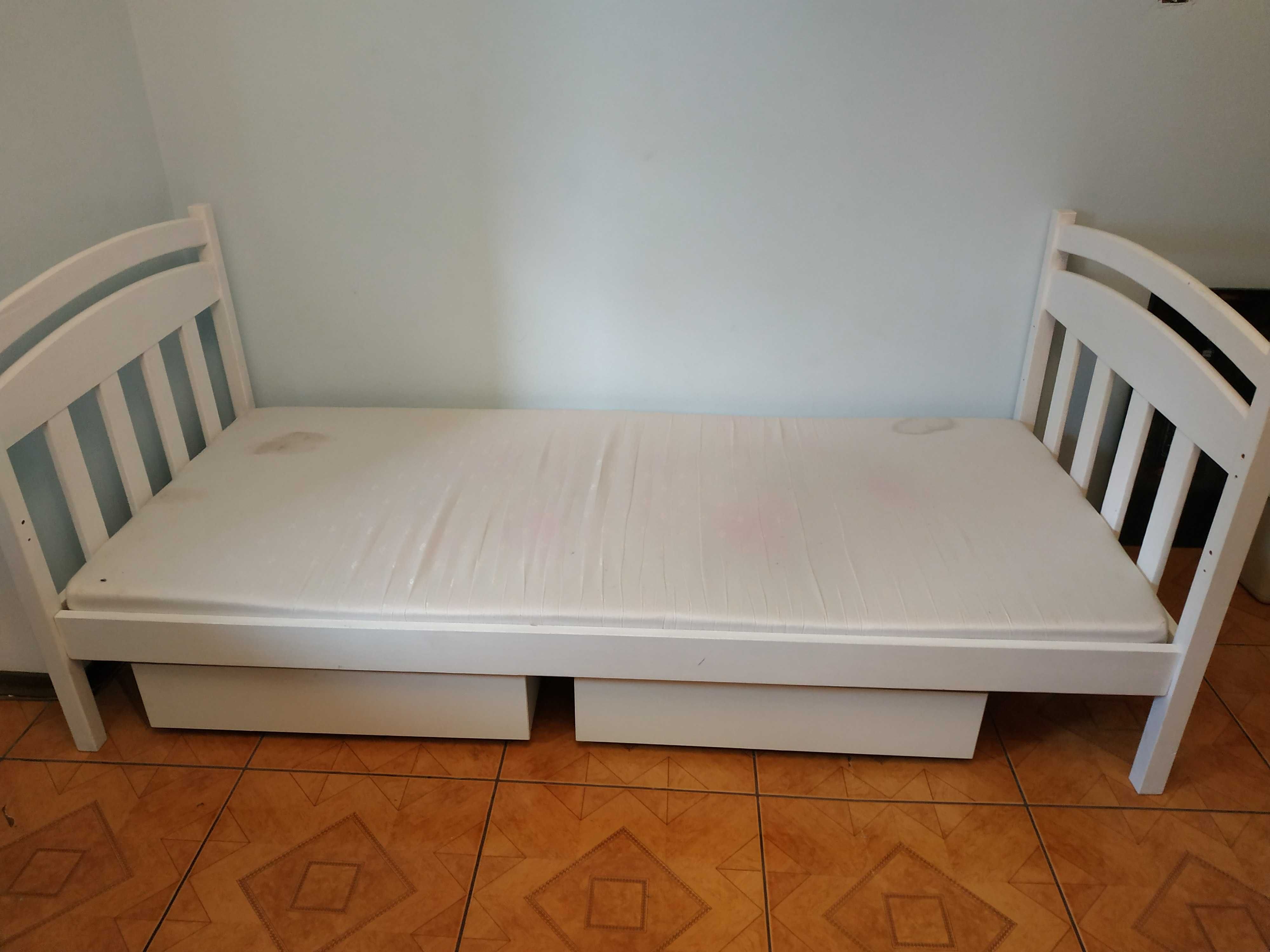 Łóżko 90cmx200 białe