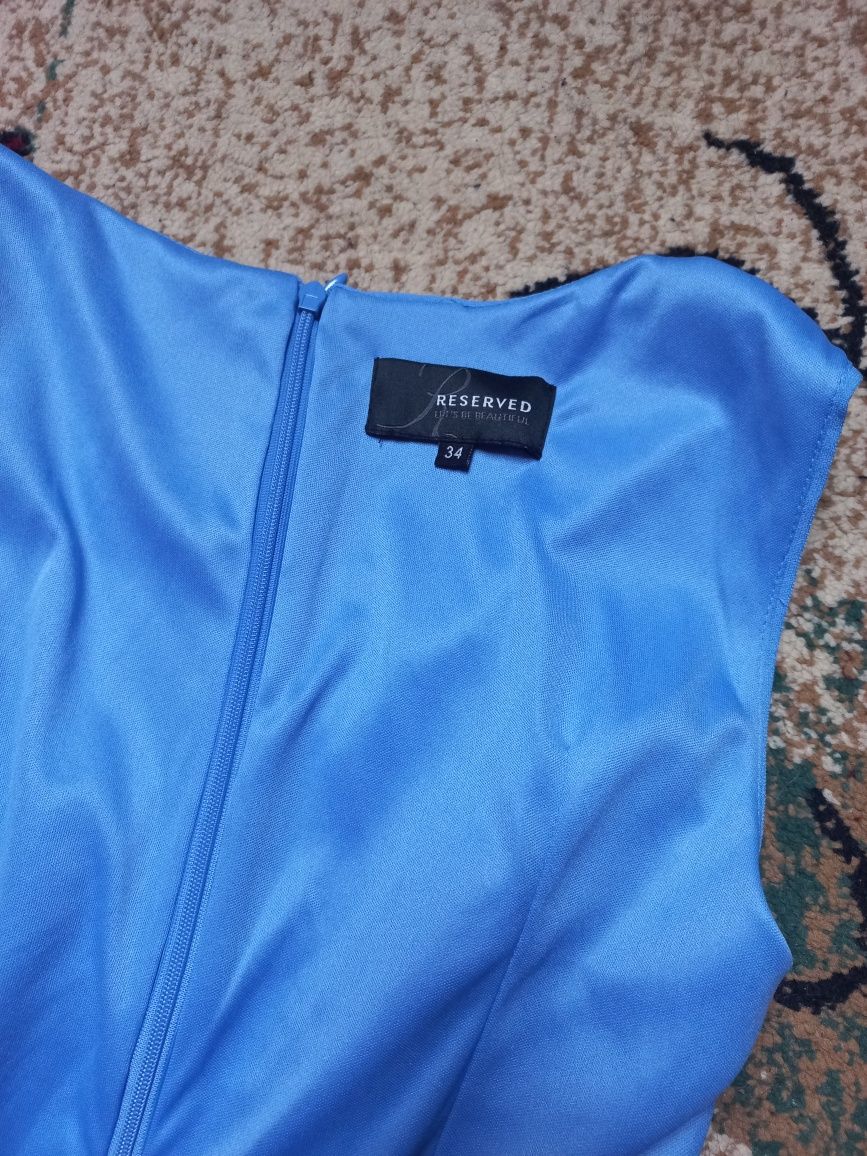 Sukienka Reserved roz 34