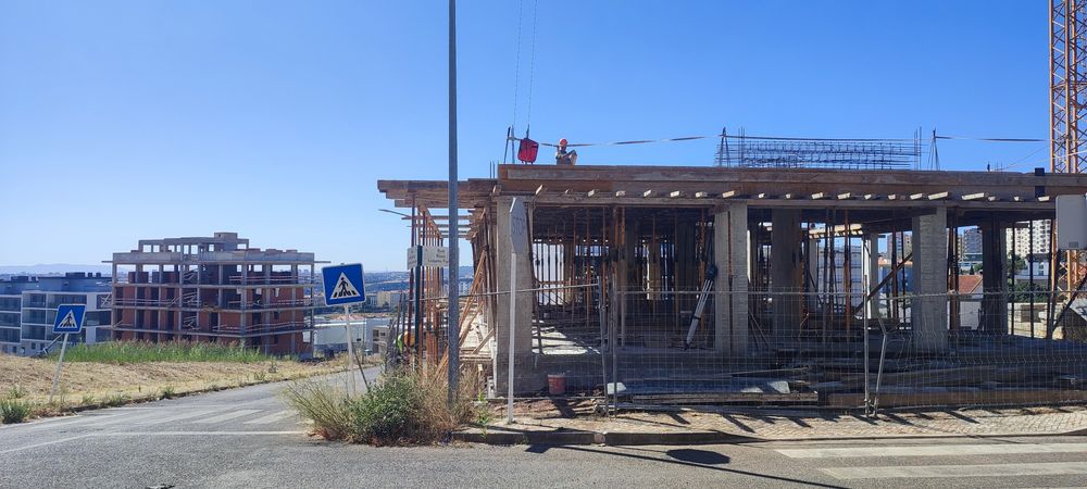 T2 / T3 para venda jardim dos poetas Paradela Odivelas /Loures