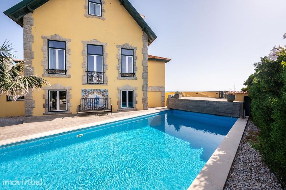 Moradia T5 com piscina, Parede, Cascais