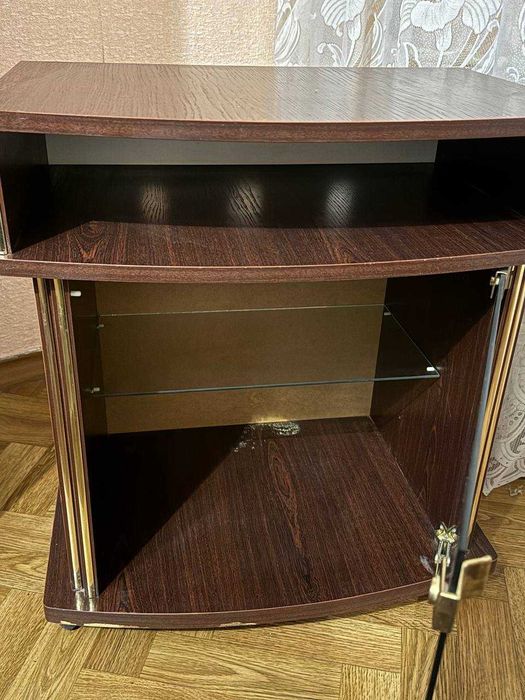 Тумбочка под телевизор