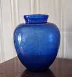 Jarra Azul Cobalto vidro martelado