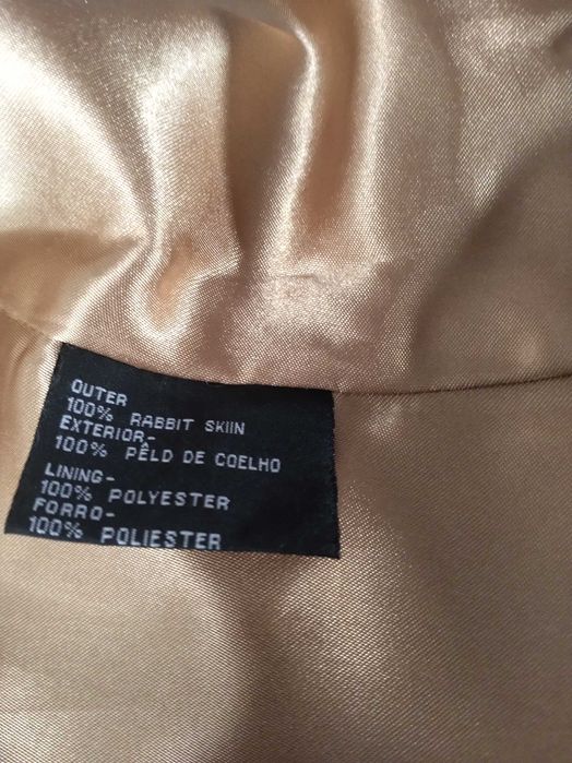 Colete pelo coelho verdadeiro