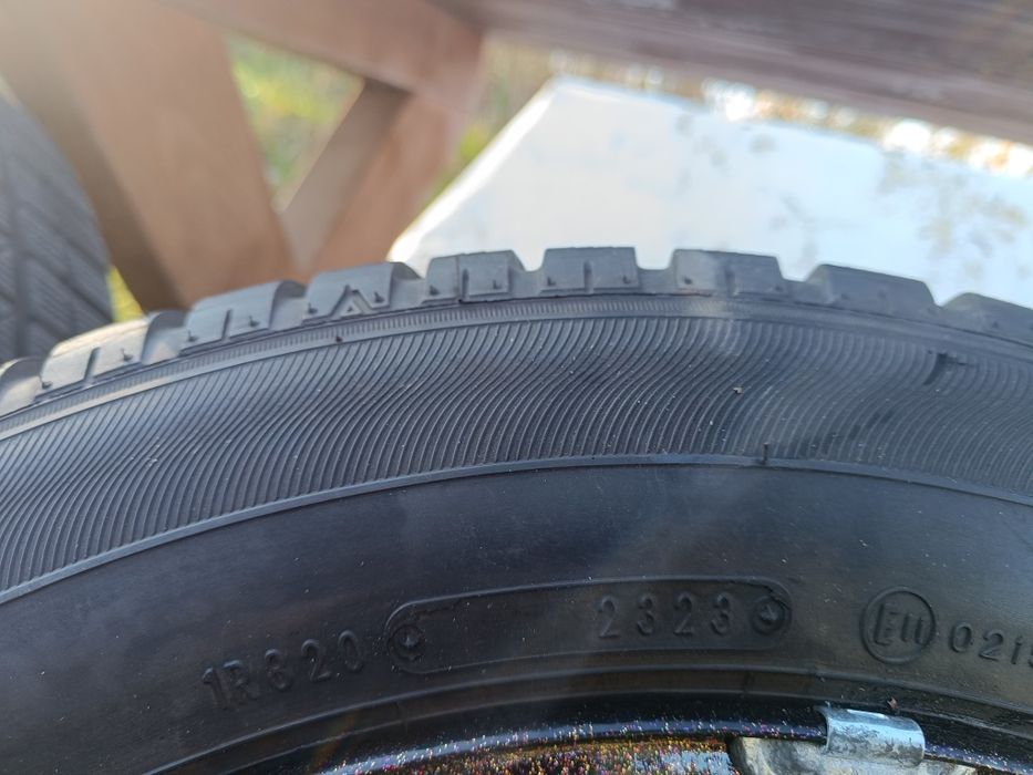 Opony zimowe 205/60r16 z felgami 5x108 peugeot/citroen