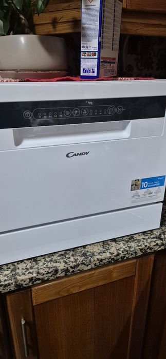 Maquina de lavar loiça de bancada candy