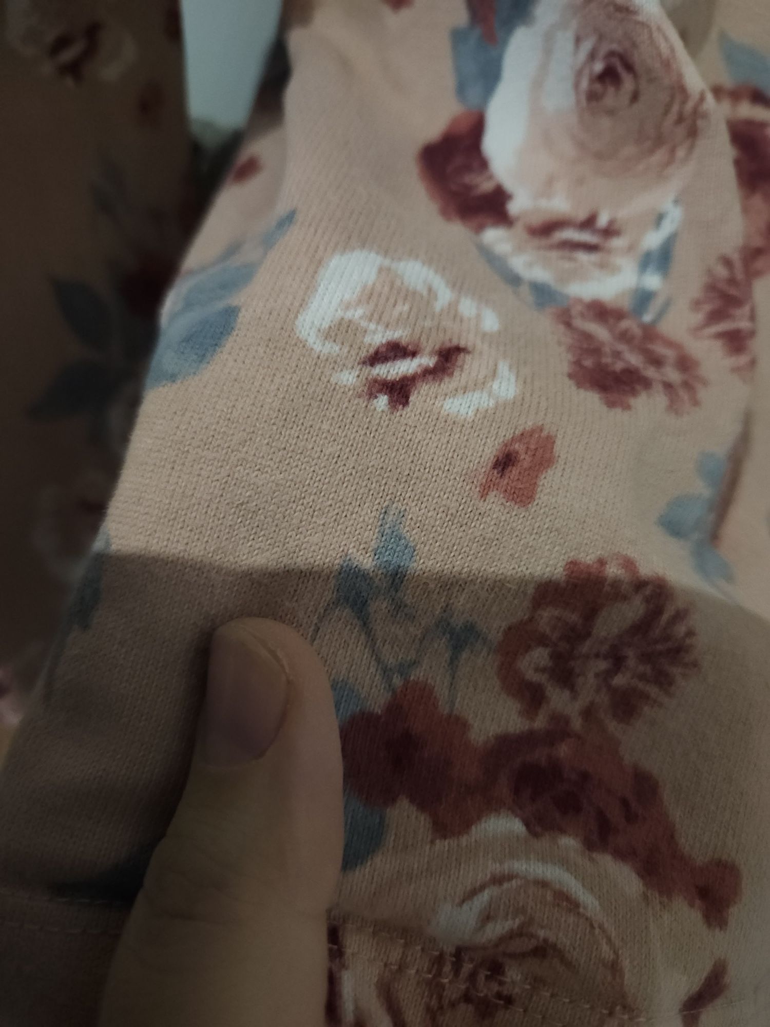Sweter sweterek kardigan w kwiatuszki h&m 92