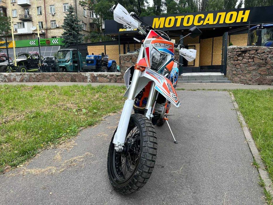 Мотоцикл GEON DAKAR GNX 300 YBS Carb 17/17 МКПП 6 K23