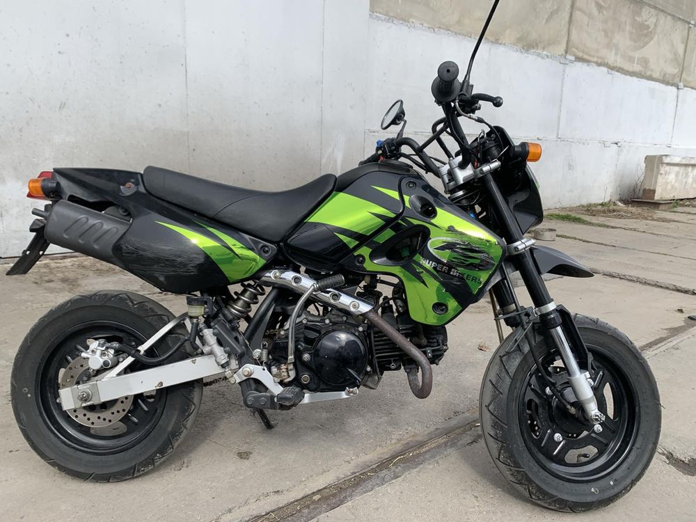 Kawasaki мотоцыкл