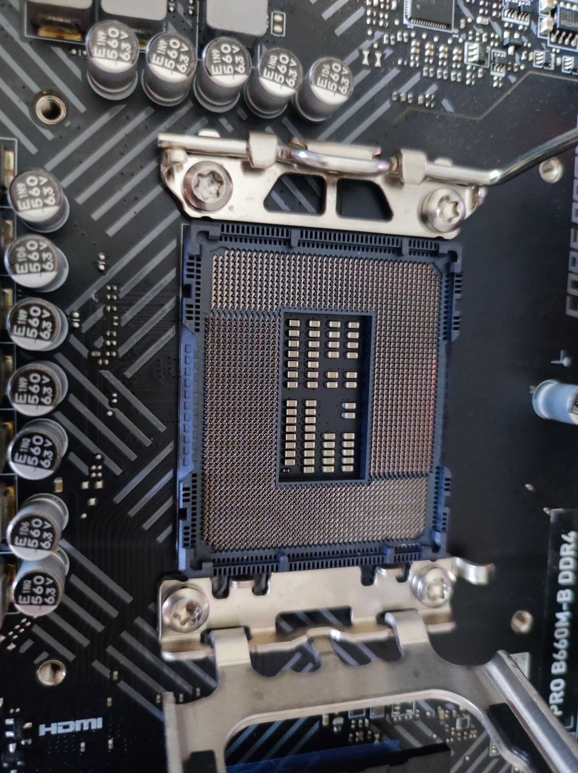 Conjunto Motherboard MSI B660M + CPU i5-12500 + 16gb Ram