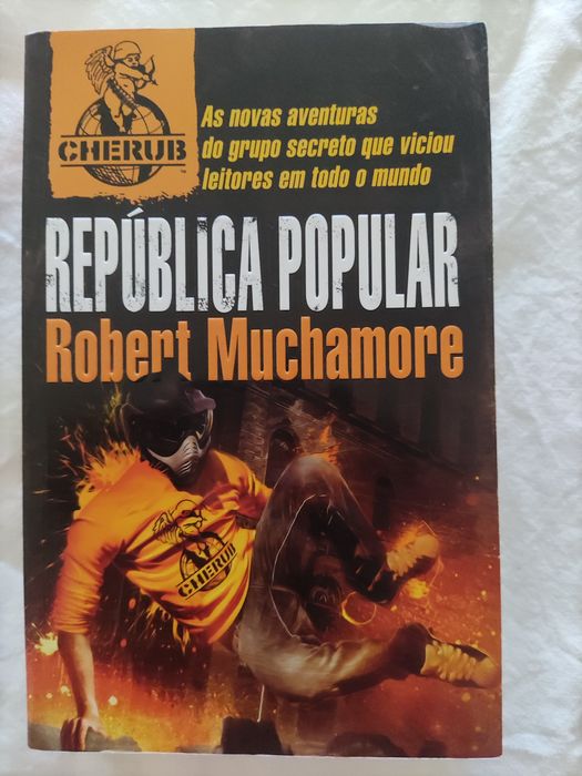 Livros coleção CHERUB de Robert Muchamore