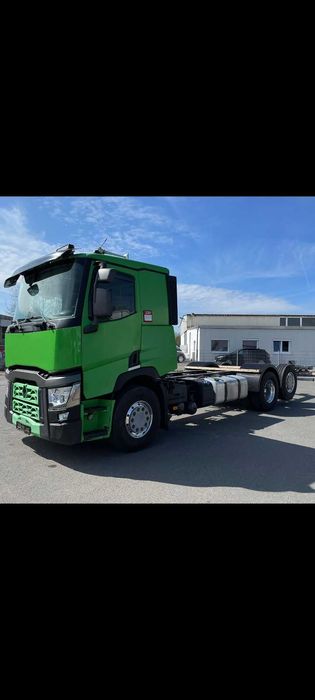 Renault Gama 09/2017r HD004 Serie T 6x2 comfort480