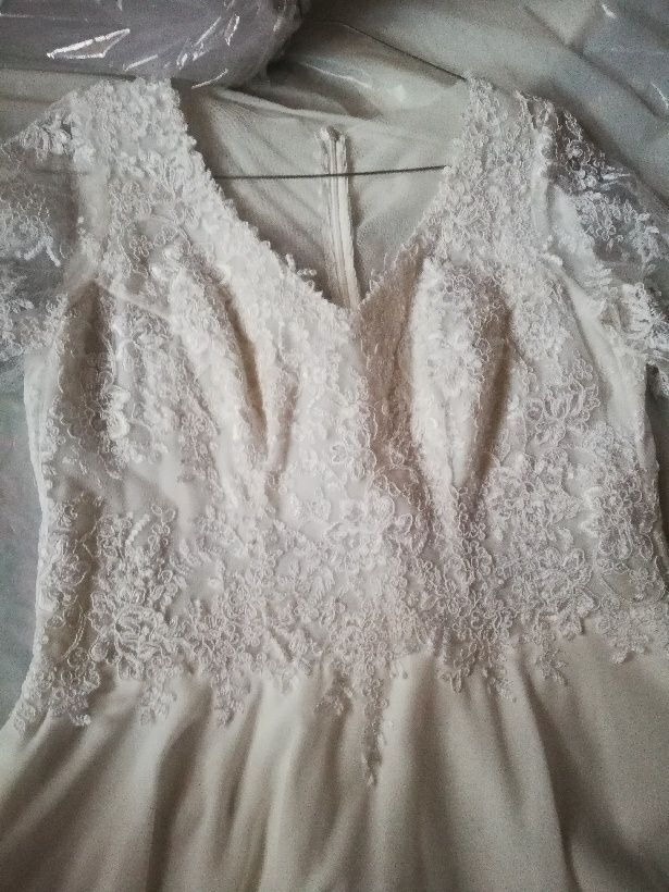 suknia ślubna 42 rozmiar atrakcyjna cena