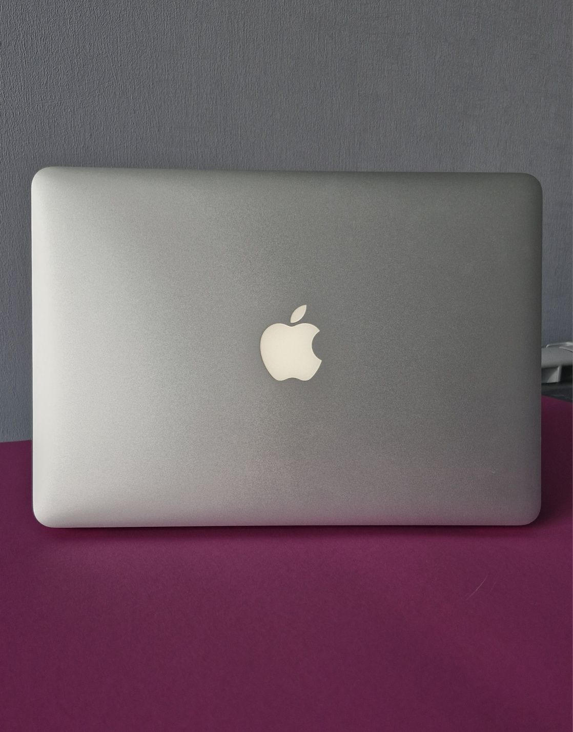 Macbook Pro ( retina, 13-inch, Early 2015)
