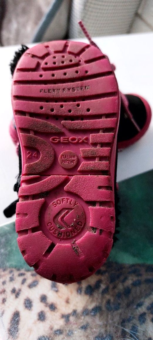 Buty geox dla dziewczynki rozmiar 24