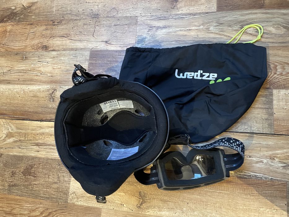 Deska snowboardowa 141  z wiązaniami + Gratis!