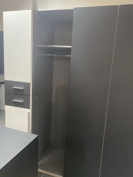 Szafa duża biała antracyt 270x208x58cm pojemna Nowa