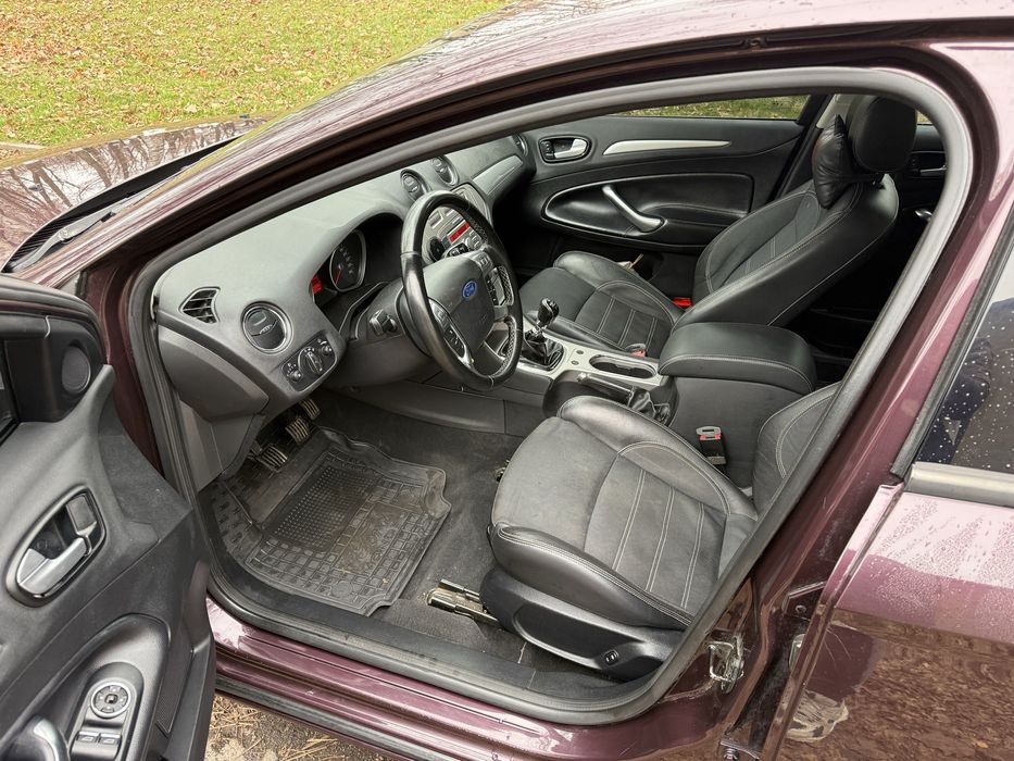 Ford mondeo mk4 2009 року