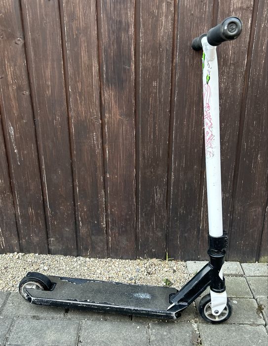 Hulajnoga OXELO SCOOTERS biało czarna