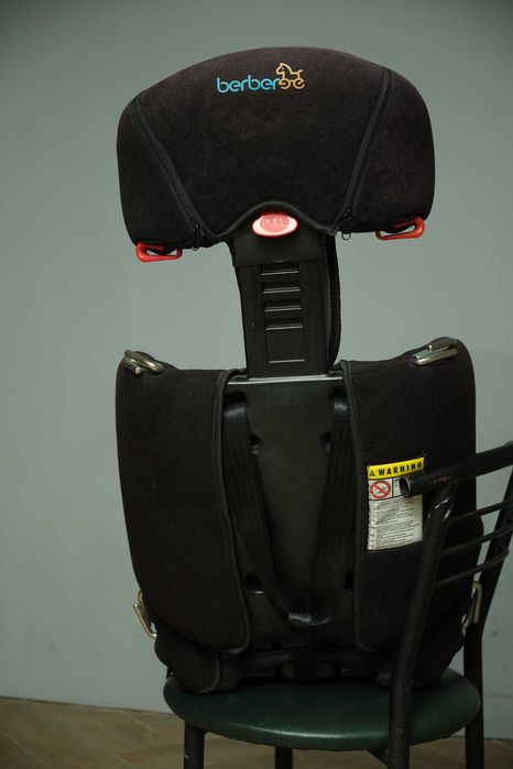 Автокрісло дитяче Berber, 9-36 кг, в гарному стані