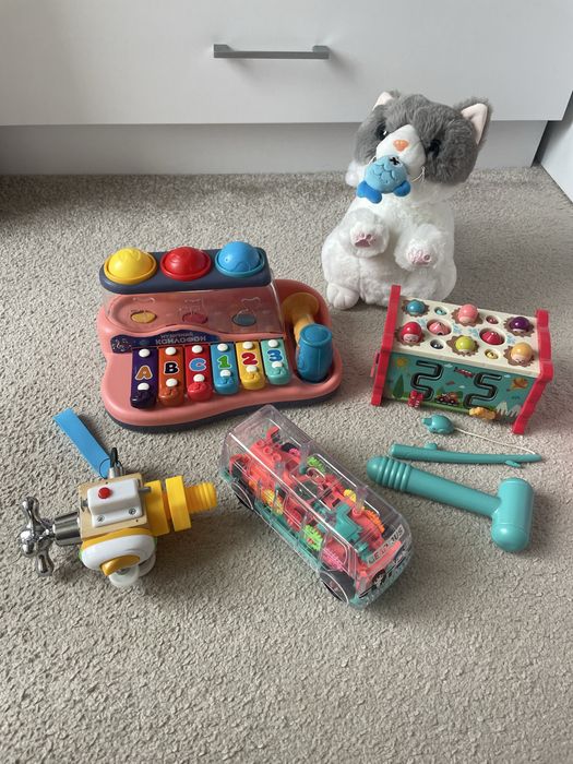 Іграшка автобус музикальний