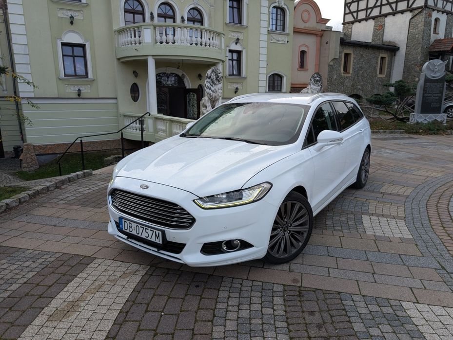 Ford Mondeo MK5 2.0 diesel 180km, automat, Carplay, 2 komplety kół.