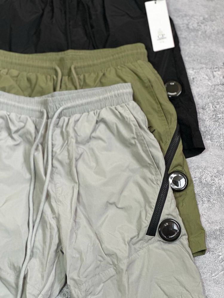 Чорні Зелені Нейлонові шорти cp company сіпі компані з лінзою s m l xl