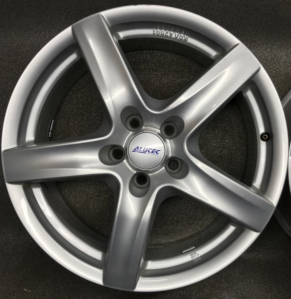 Диски 5 112 r18 et40 j8 Alutec титани Tiguan Kodiak  Passat S E class