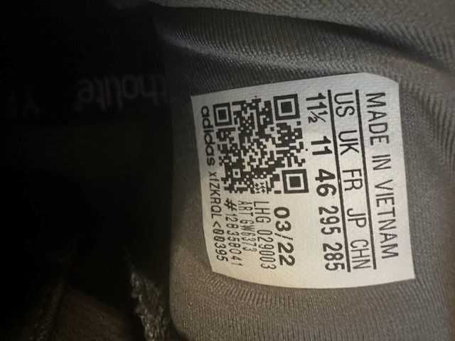 But Adidas Yeezy 500 Granite