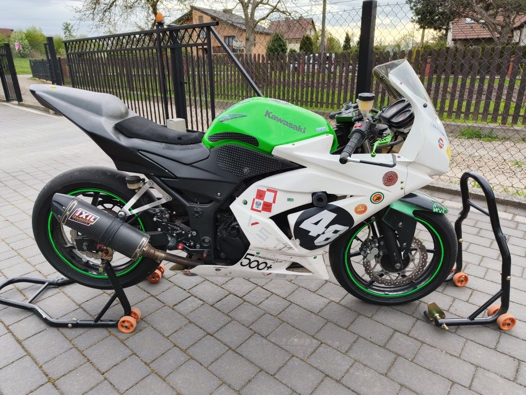 Kawasaki Ninja EX 250R 2010 tor torówka