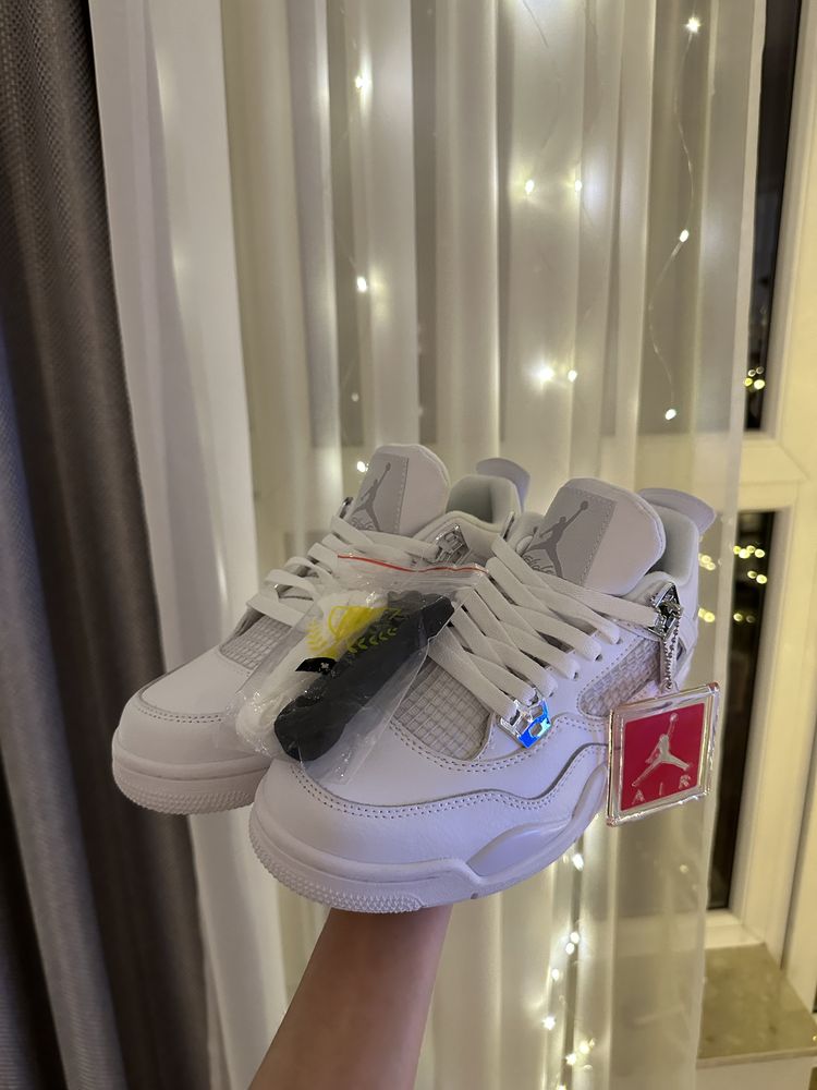 Buty Air Jordan 4 Retro «Pure Money»