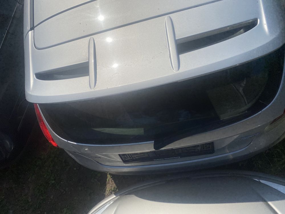 Ляда кришка Багажніка Форд Фіеста МК7 Ford Fiesta MK7 2013-2019