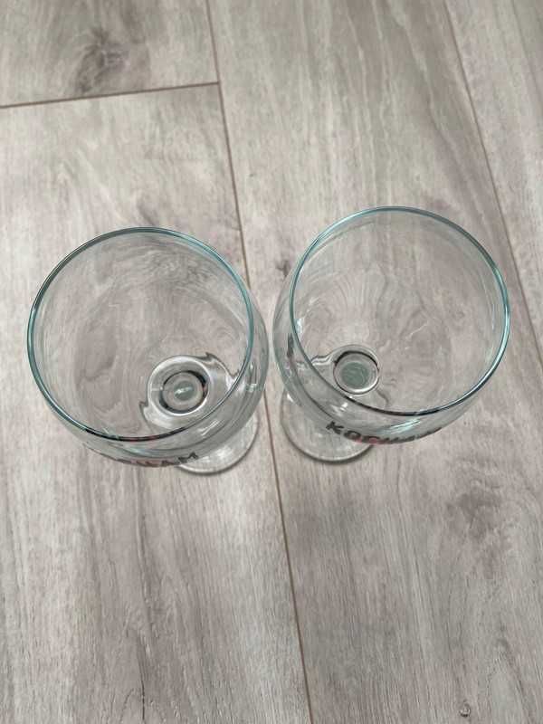 Zestaw 2 szklanych kieliszków do wina z napisem Kocham