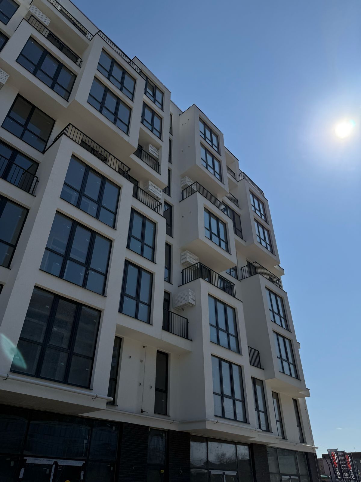 Продаж 2-кімнатної квартири. Жк Б4 .Боздош.