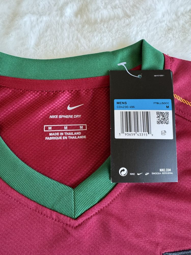 Camisola Oficial Portugal C. Ronaldo #17 - Nova