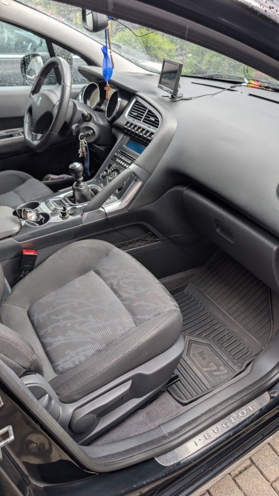 Sprzedam Peugeot 3008 1,6 HDi 109KM