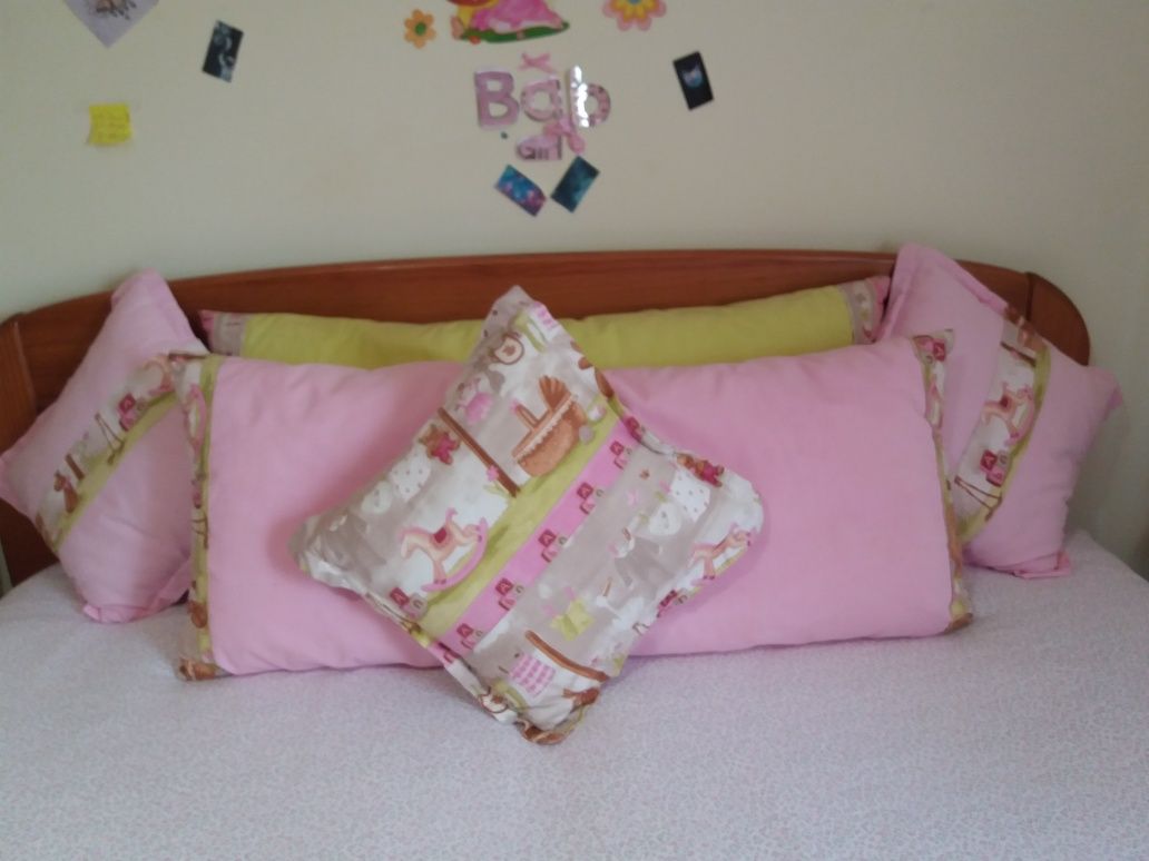 Cortinados criança +coberta +almofadas+travesseiros
