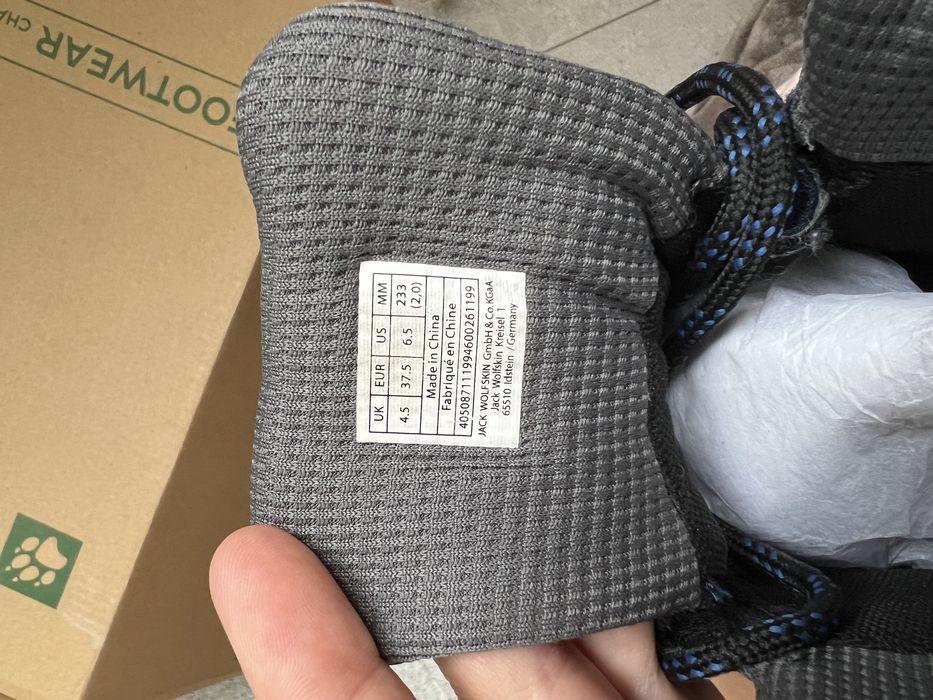 Черевики для трекінгу унісекс Jack Wolfskin Refugio Texapore Mid сині